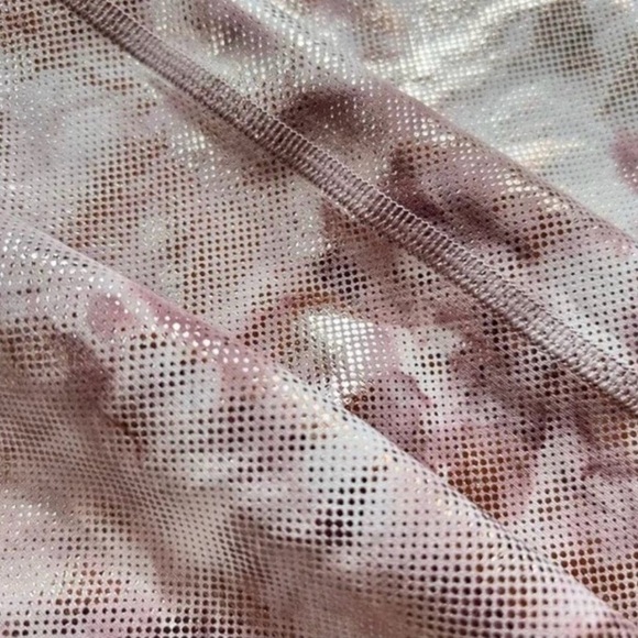 Lululemon Customizable Snap Scarf Shine Rose Gold Nulu Fabric |Rare Retired - Picture 6 of 6